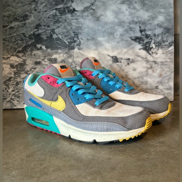 Nike Air Max SE Air Sprung Phantom Iron Grey “Bee’s” Size Women’s 8 - Picture 2 of 15